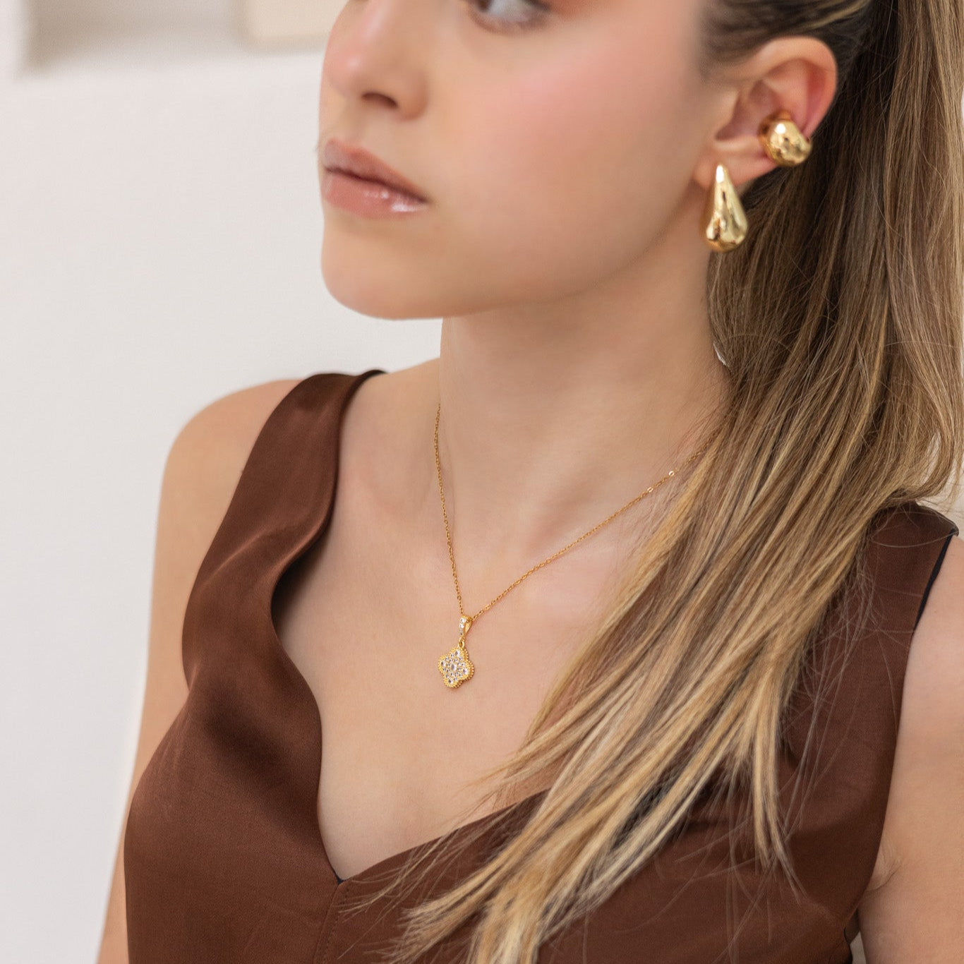 Crystal Clover necklace