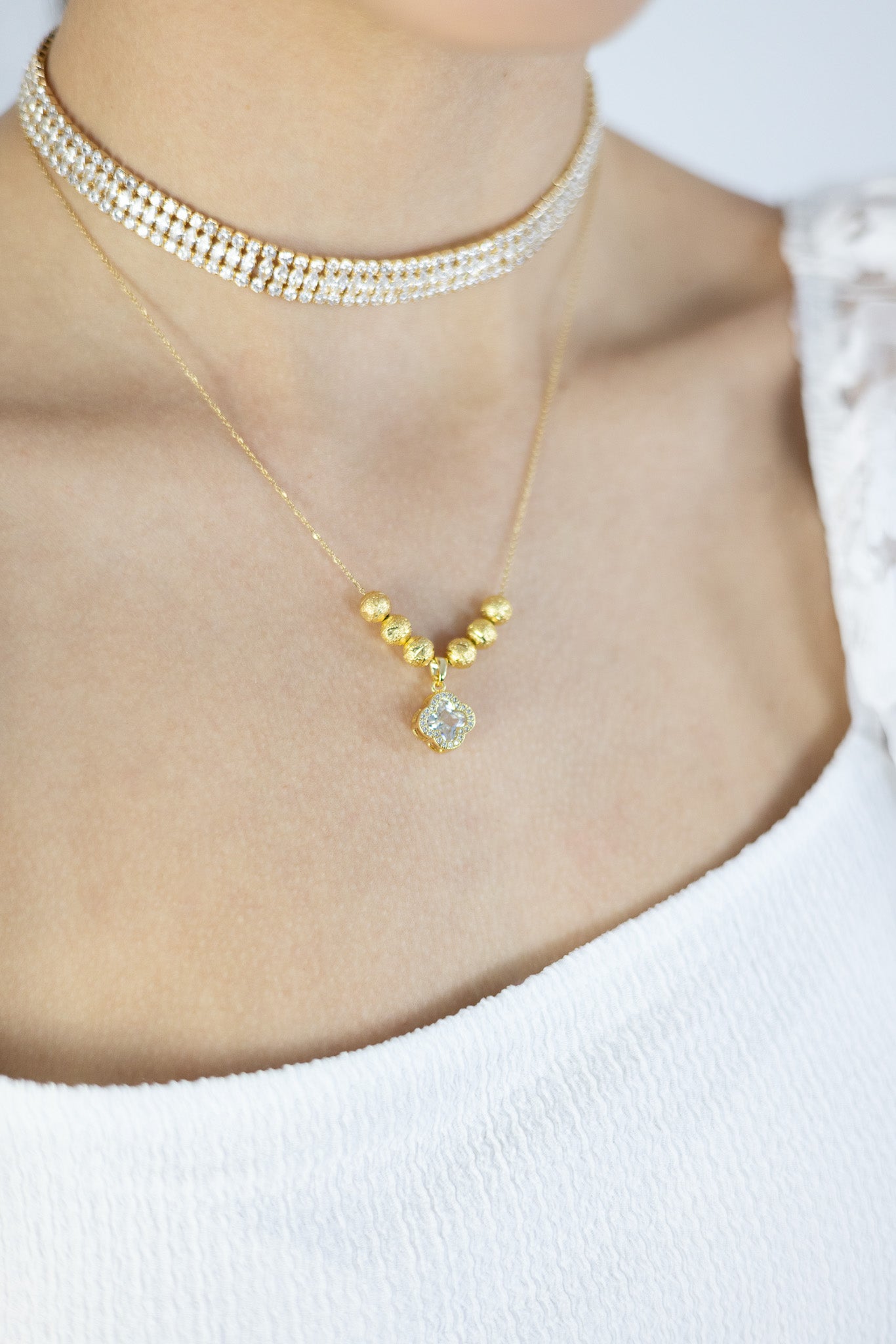 Halskette Gold Ball Diamond Clover