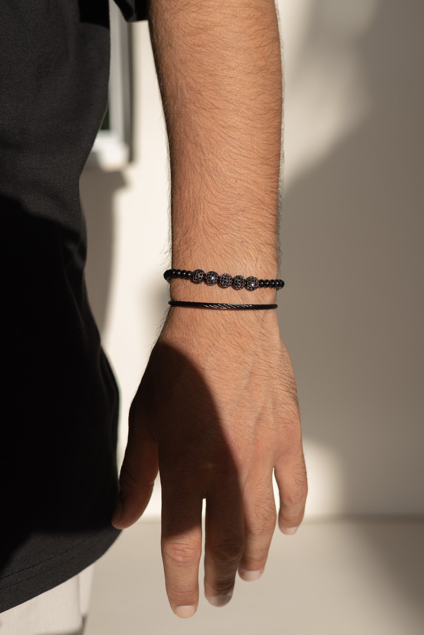 Bangle Black Wire