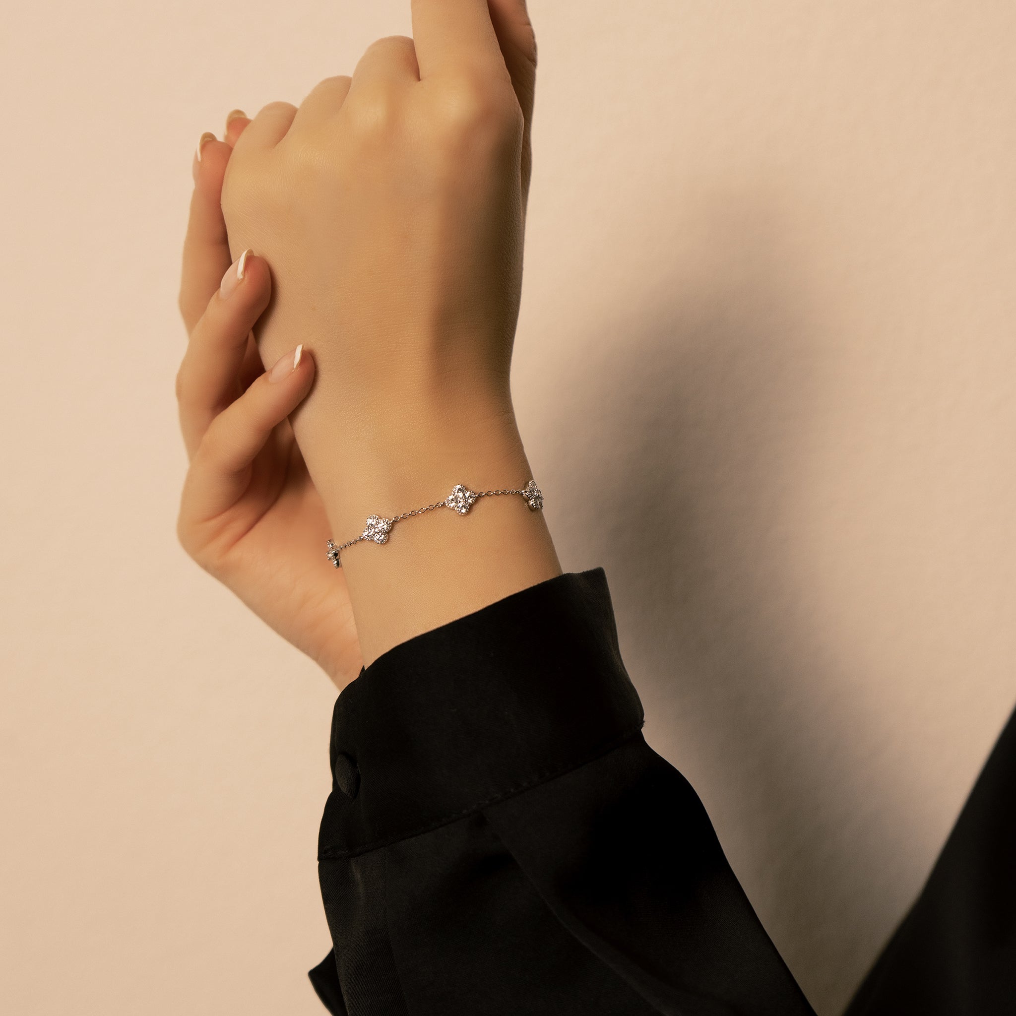 Armkette Serene Clover