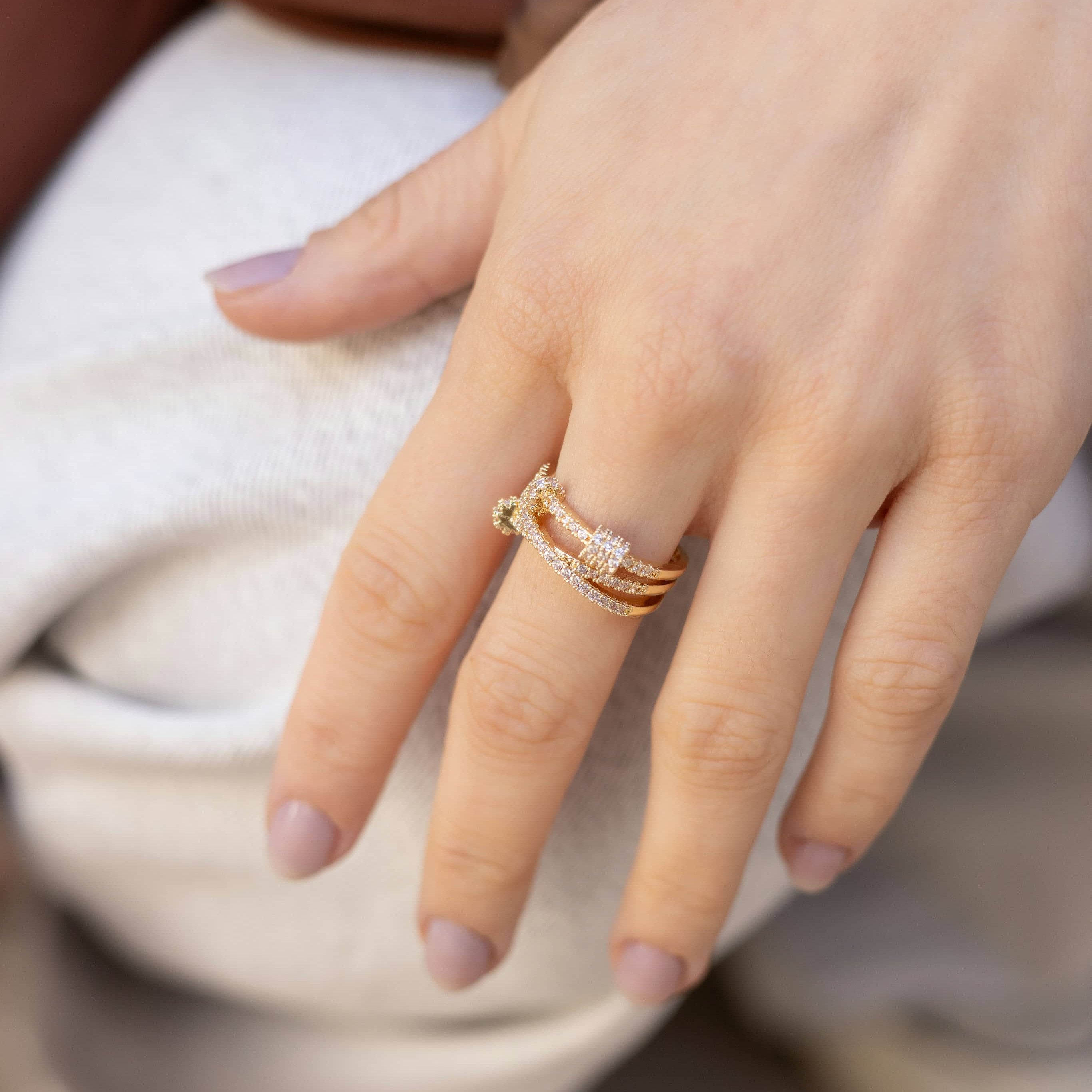 Ring Cressida