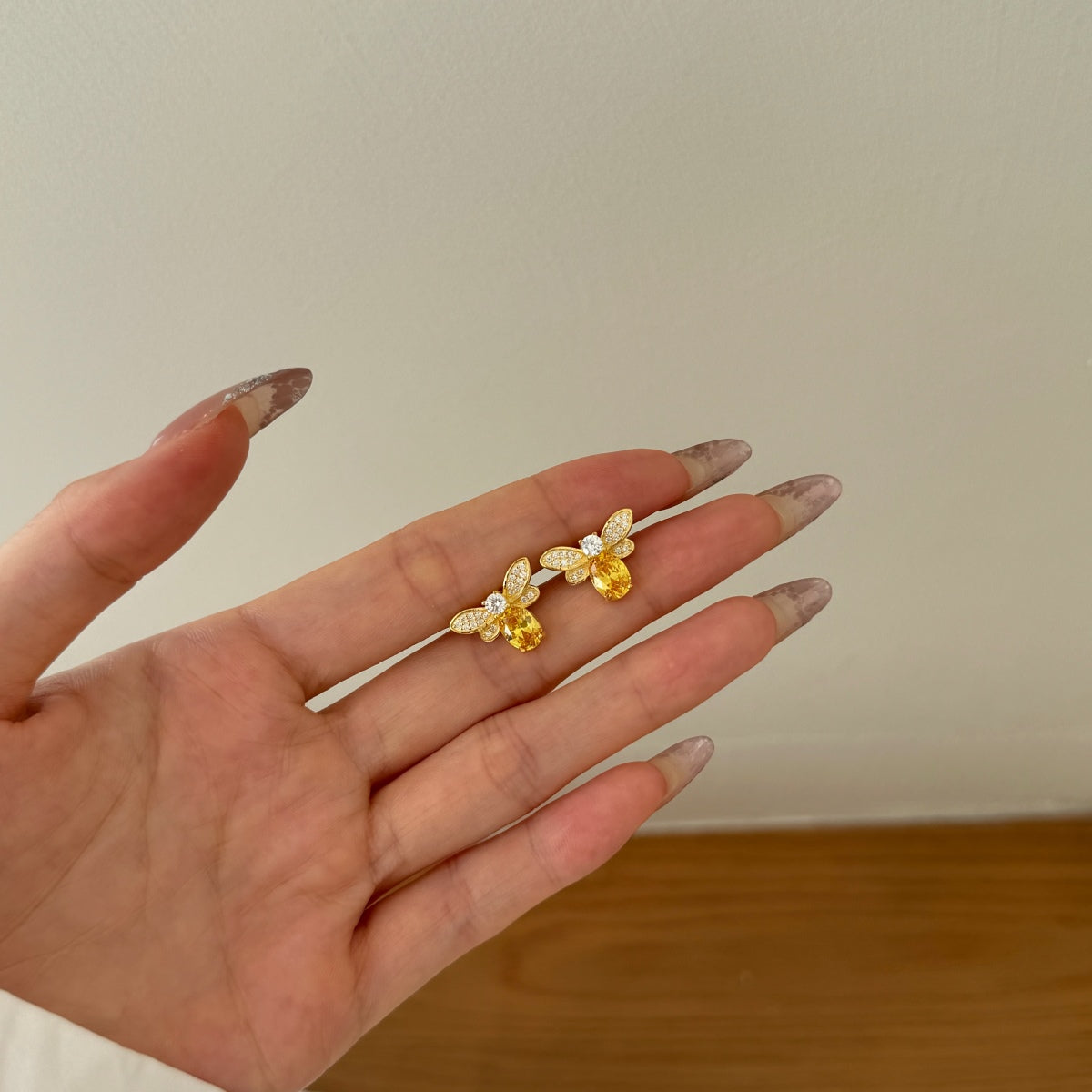 Ohrstecker Queen Bee