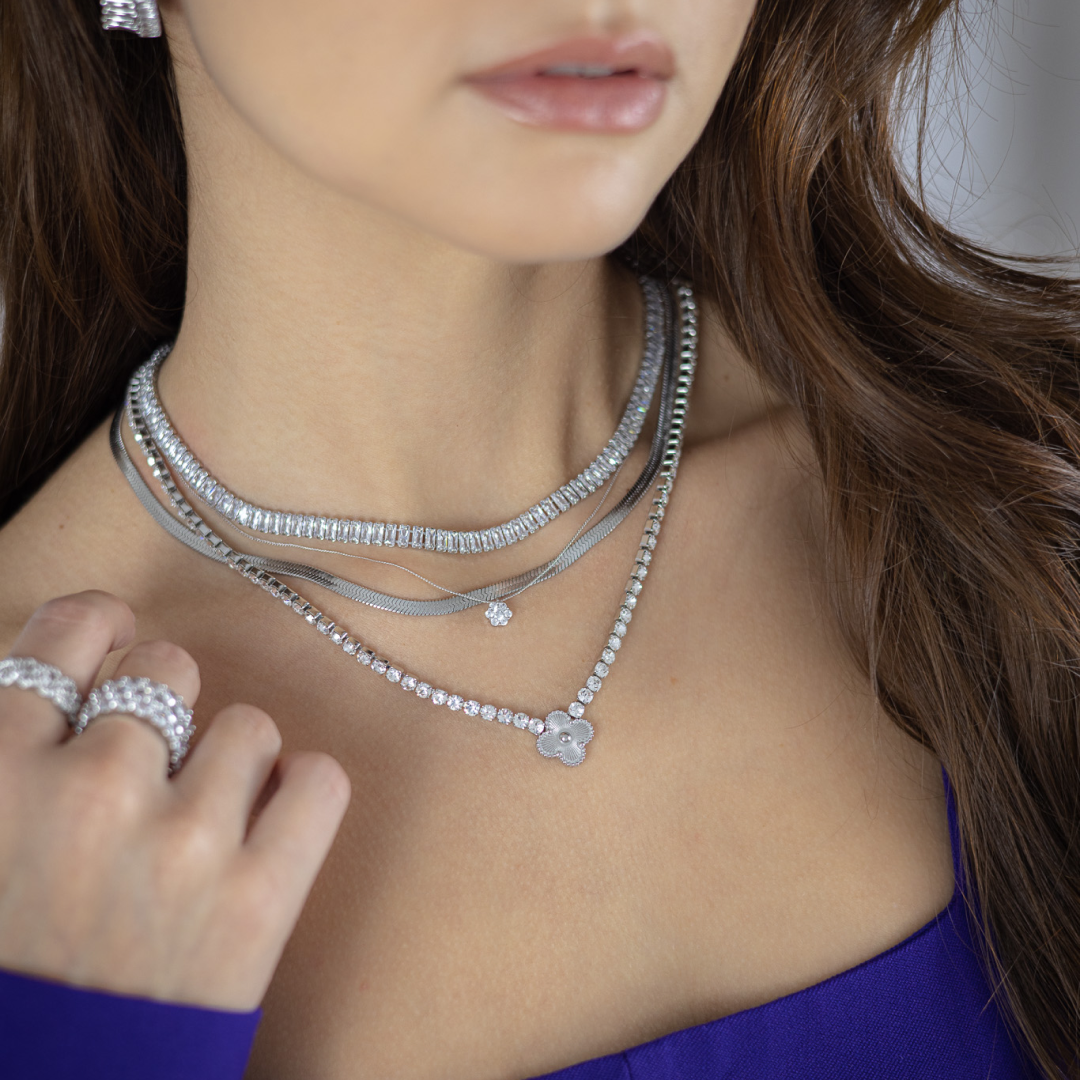 Choker Baguette Short